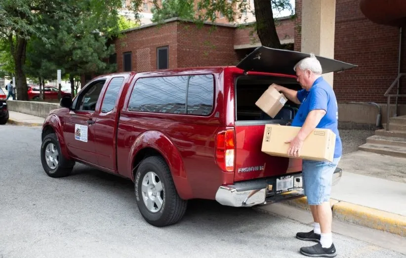 نیسان فرانتیر