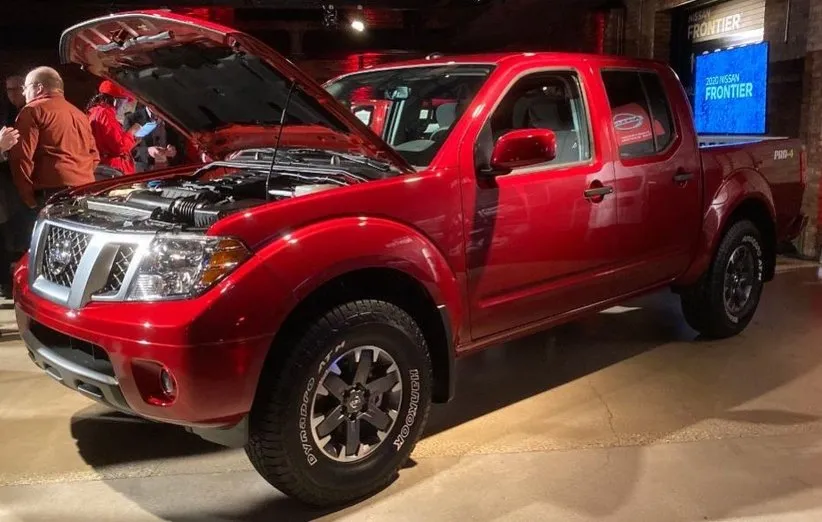 نیسان فرانتیر