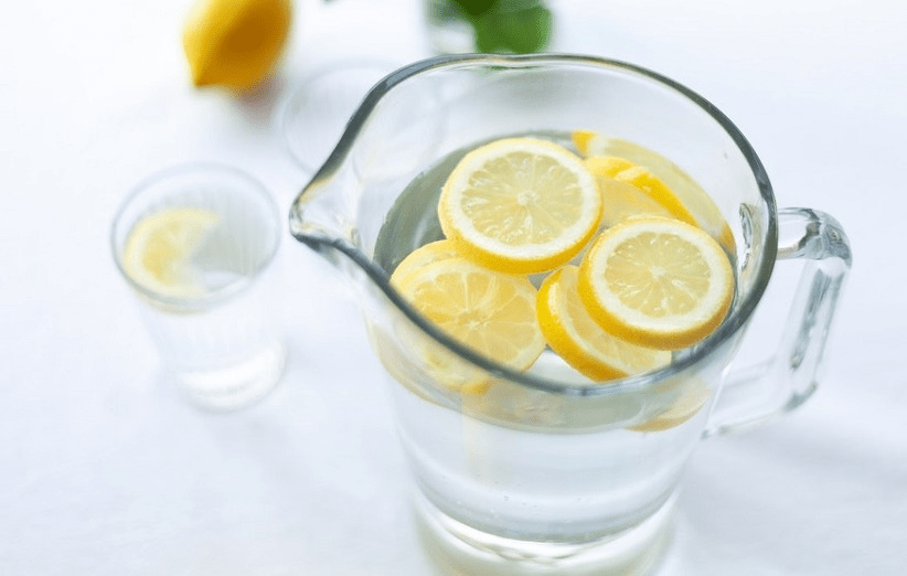 فواید آب لیمو در صبح