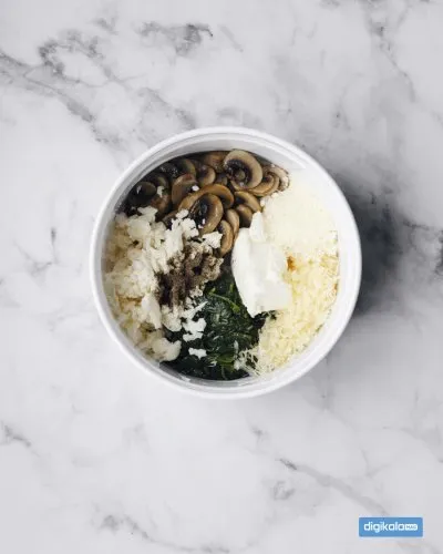 سینه مرغ و اسفناج