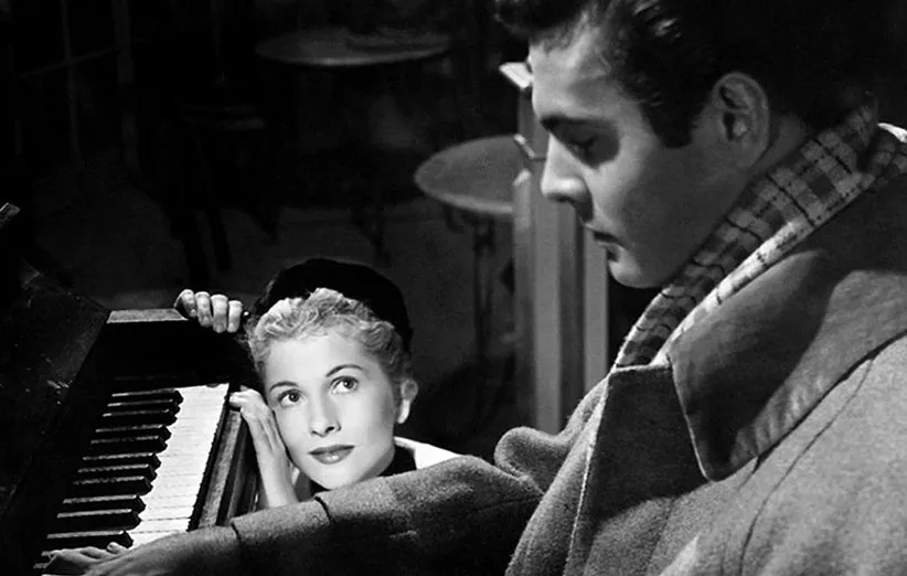 فیلم های پیشنهادی آلمادووار در قرنطینه نامه زنی ناشناس