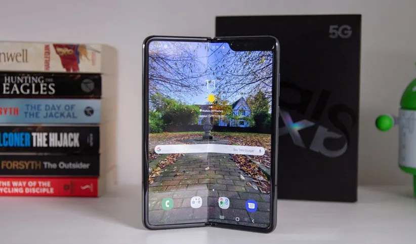 گلکسی فولد 2