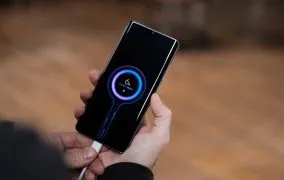 فناوری شارژ سریع +Quick Charge 3