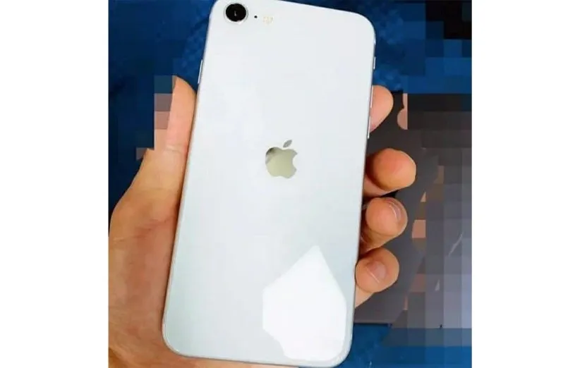 آیفون SE 2