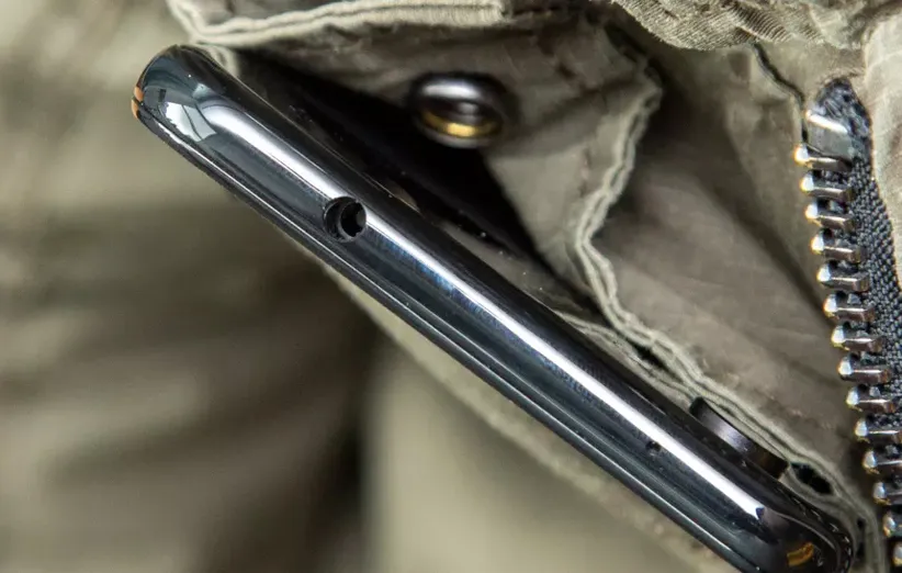 پیکسل 4a و آیفون SE 2020