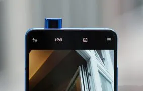 طراحی عجیب دوربین سلفی