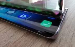 نمایشگر آبشاری