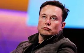 سقوط سهام تسلا