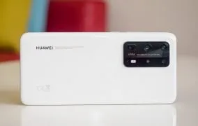 بزرگ‌ترین سازنده گوشی هوشمند