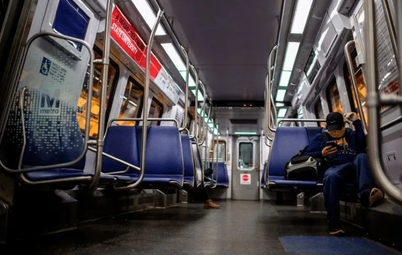 حمل و نقل عمومی