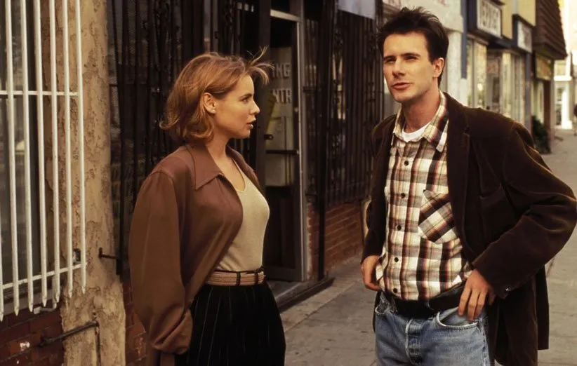 لگد زنان و جیغ کشان نوآ بومباک