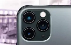 دوربین پریسکوپی آیفون