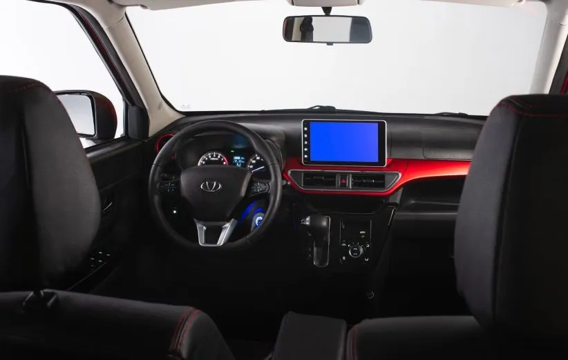 نمای داخل خودروی کندی