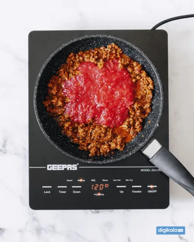 اضافه کردن پوره گوجه فرنگی به مایه موساکا