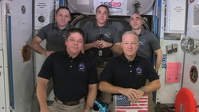مراسم خداحافظی در ایستگاه فضایی بین‌المللی