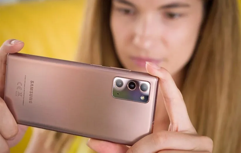 مقایسه دوربین گلکسی نوت 20