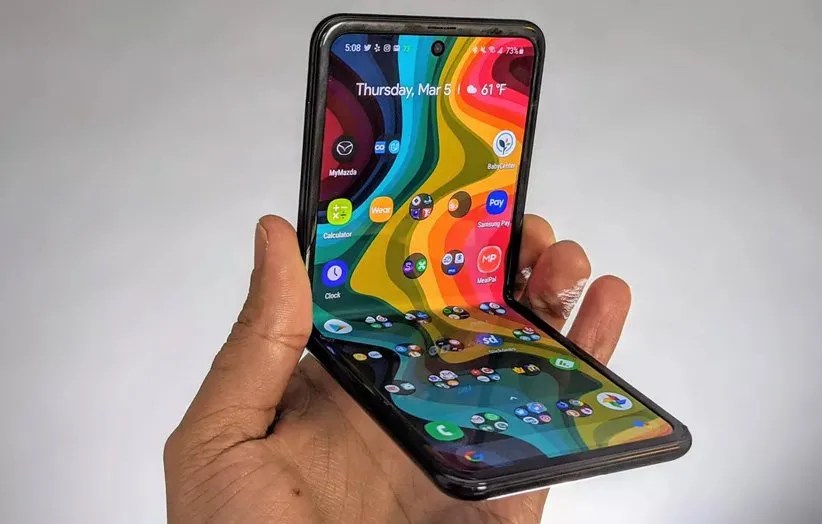 گوشی تاشوی سامسونگ