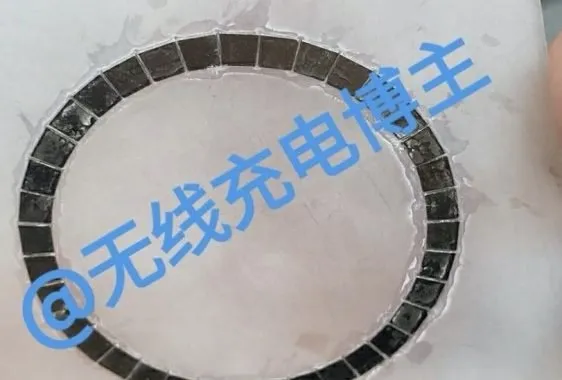 شارژر بی‌سیم آیفون 12