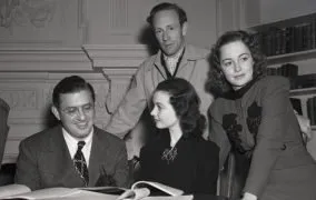 استودیوی سلزنیک کنار بازیگران بربادرفته