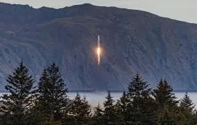 پرتاب موشک استرا 3.1