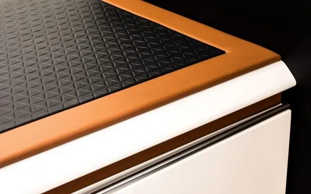 رنگهای بهکار رفته در هواپیمای فالکون 6X