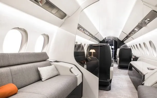 نمای درونی هواپیمای فالکون 6X