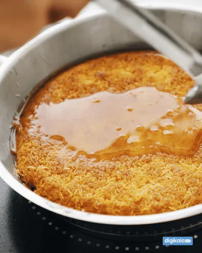 اضافه کردن شربت به کنافه