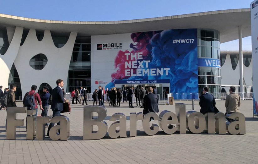 نمایشگاه MWC 2021