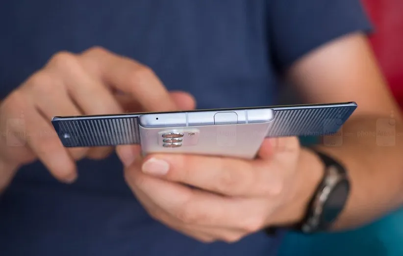 گوشی ال جی وینگ