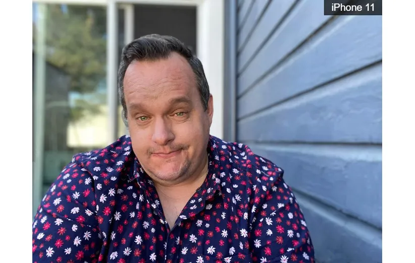 مقایسهی دوربین آیفون SE 2020 با آیفون 11