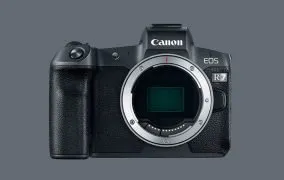 دوربین کانن EOS R7