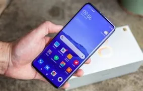 گوشی شیائومی با دوربین سلفی زیر نمایشگر