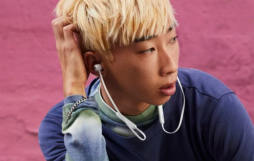 تصویری از هدفون بیتس فلکس سفید