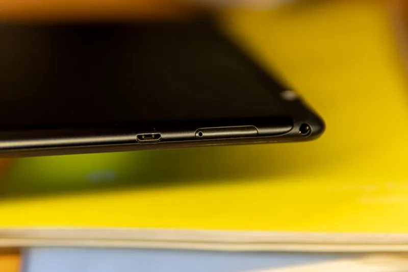 تصویری از پورتهای تبلت هواوی مدیاپد T5