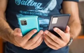 گلکسی اس 20 فن ادیشن و وان پلاس 8 تی