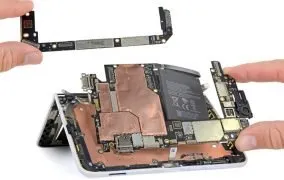 کالبد شکافی سرفیس دو