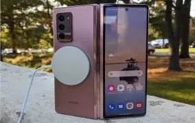 شارژر مگ‌سیف اپل گلکسی زد فولد 2