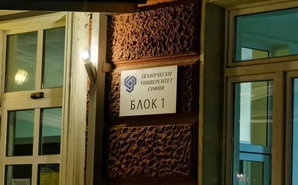 عکس گرفته شده با میت 40 پرو