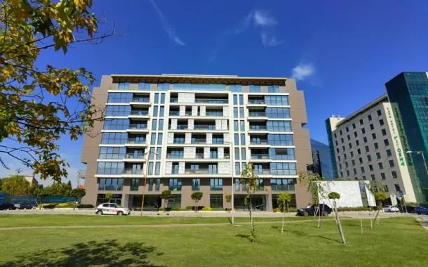 نمونه عکس گرفته شده با دوربین فوق‌عریض میت 40 پرو