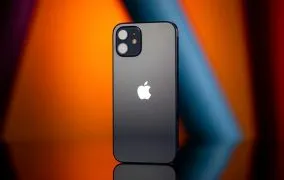 آیفون 12 مشکی