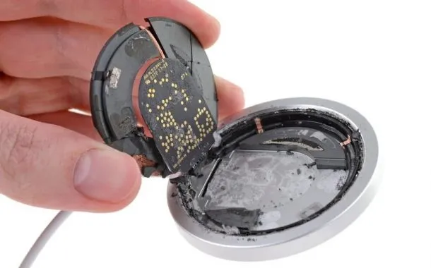 قسمت داخلی MagSafe