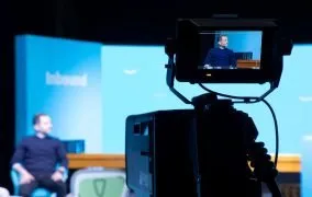 کاوه احسانی در رویداد دی تاک دیجی کالا