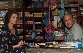 بابک کریمی در زندگی در پیش رو