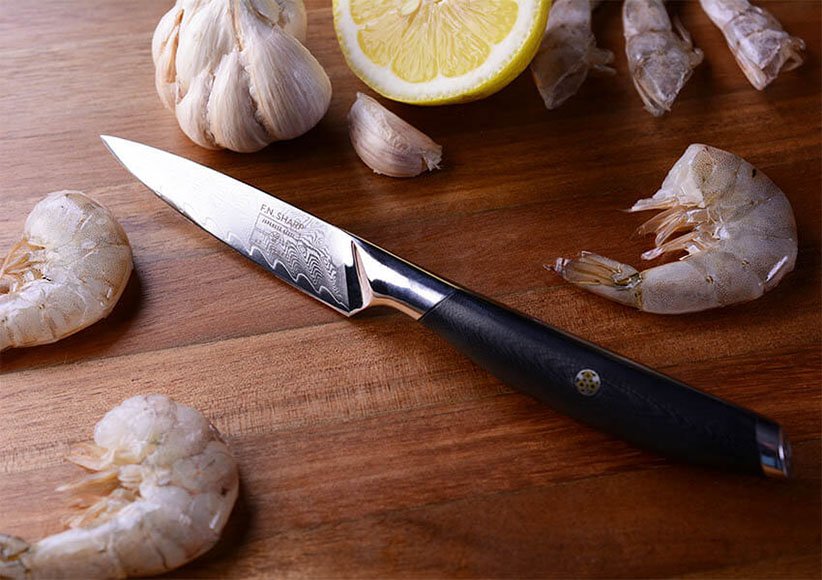 چاقوی تیغه کوتاه یکی از انواع چاقوهای آشپزخانه است