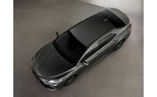 تویوتا کمری با ظاهر تازه