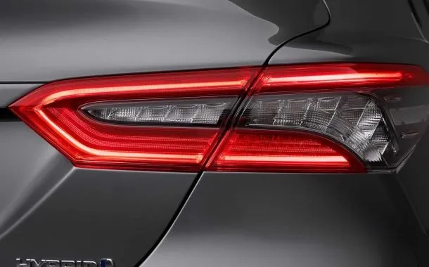 تویوتا کمری با ظاهر تازه