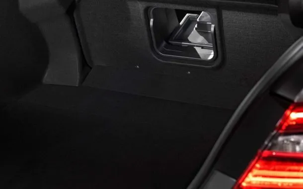 تویوتا کمری با ظاهر تازه