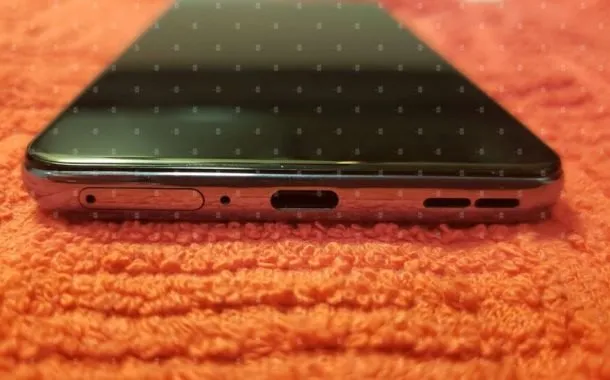 گوشی وان‌پلاس 9 5G