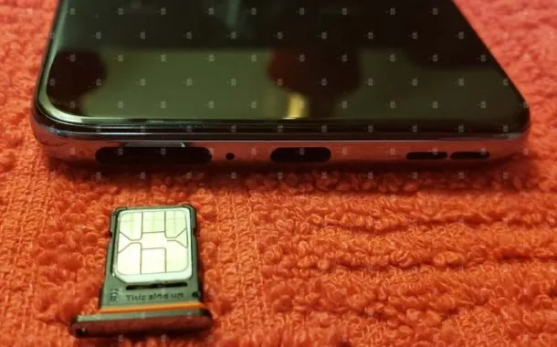 گوشی وان‌پلاس 9 5G