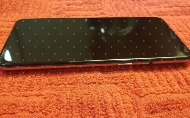 گوشی وان‌پلاس 9 5G